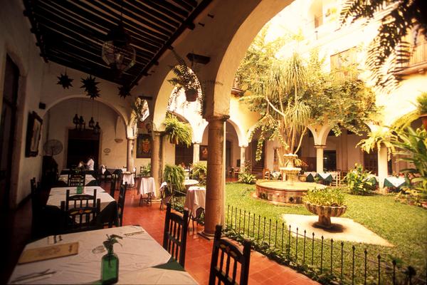Maya Colonial Mérida — budget boutique hotel in the historic centro